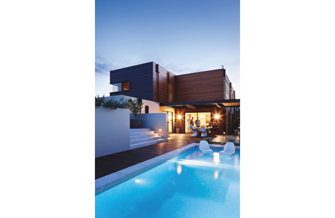 Clovelly House